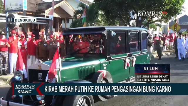 Kirab Bendera Merah Putih dari Rumah Fatmawati ke Rumah Pengasingan Bung Karno di Bengkulu