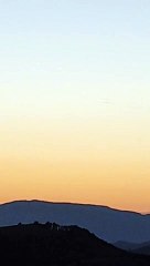 Scia infuocata ieri nei cieli di Urbino: cos?? Risponde l'esperto
