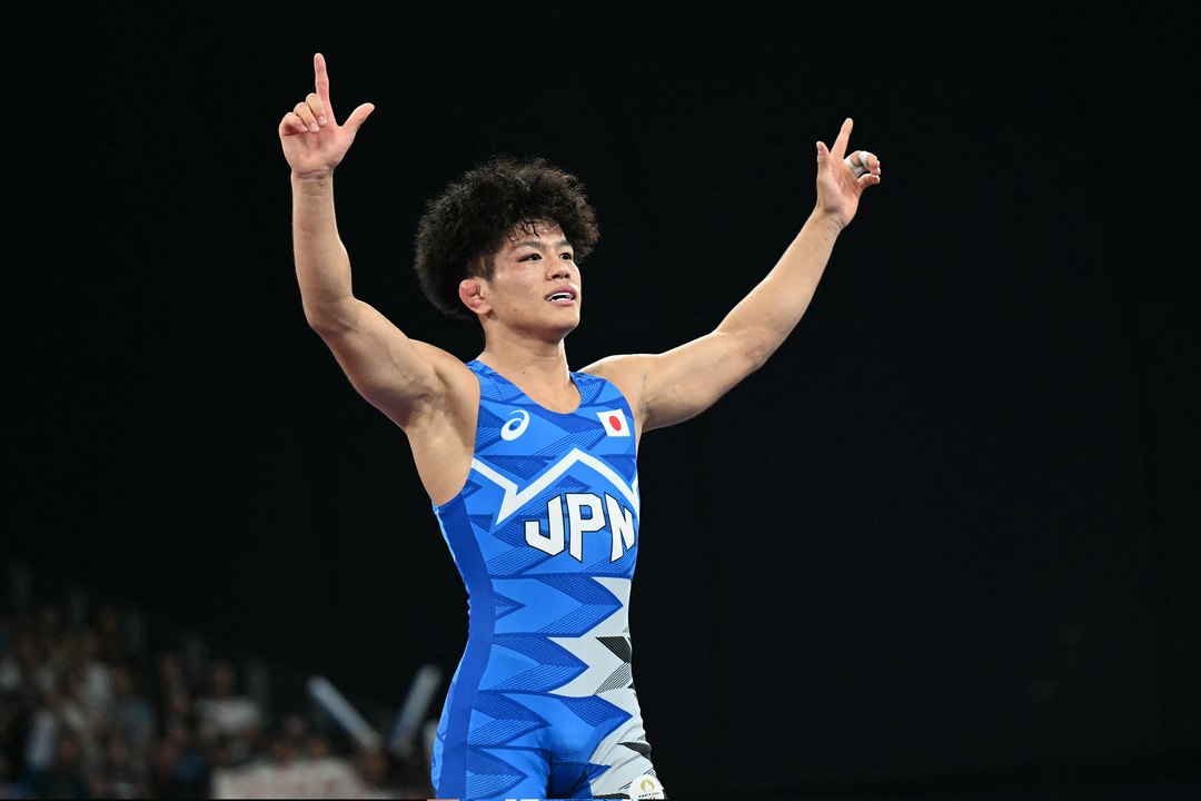 WRESTLING 65KG