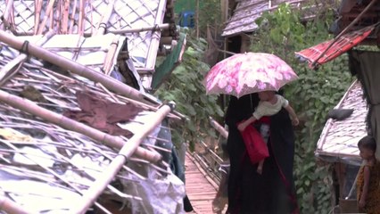 "미얀마 로힝야족 200명 이상 폭격으로 사망" / YTN