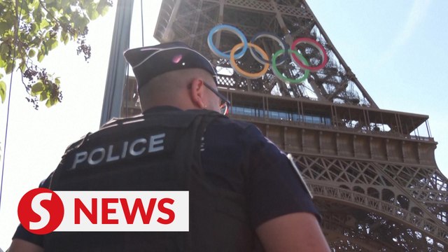 Security on high alert in Paris for the last day of Olympics