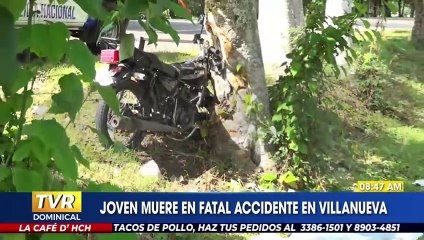 Motociclista muere y su pareja resulta herida al chocar contra árbol en Villanueva, Cortés