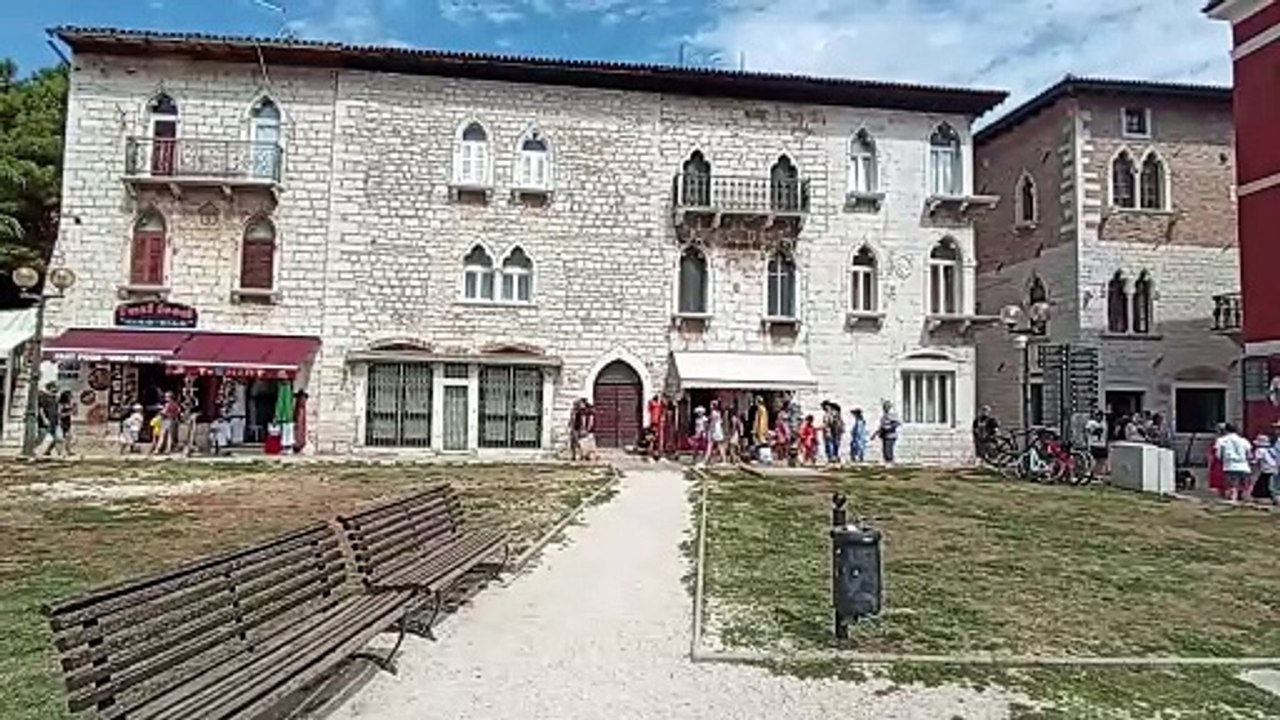 Trg Matije Gupca, Poreč, Hrvatska, 2022. / Matija Gubec Square, Poreč, Croatia, 2022