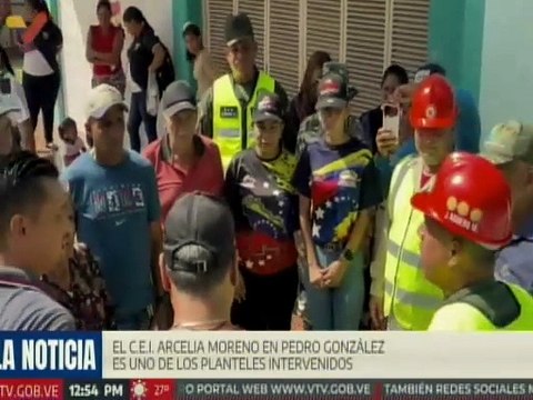 Nueva Esparta I Bricomiles realizan mantenimiento en las instituciones educativas