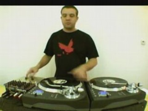 Birdy Nam Nam's Phone Game - Crazy B Beat-juggling