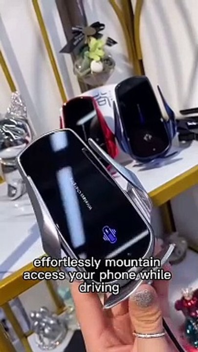 Automatic_Clamping_Wireless_Car_Charger_Mount(480P)