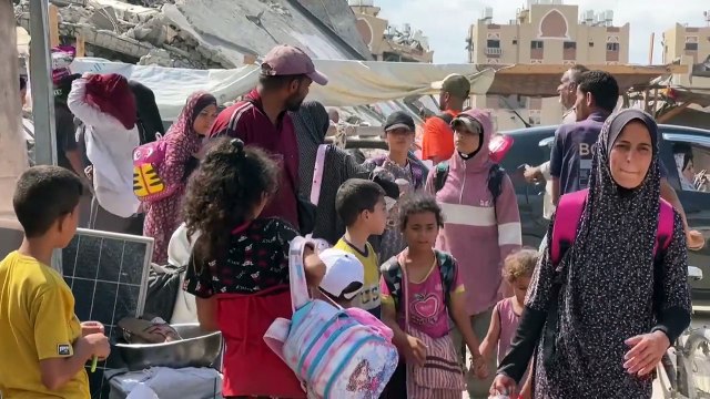 فرار مئات الفلسطينيين من شمال خان يونس بعد أوامر إخلاء إسرائيلية