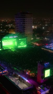 Peso Pluma en el Baja Beach Fest en Rosarito