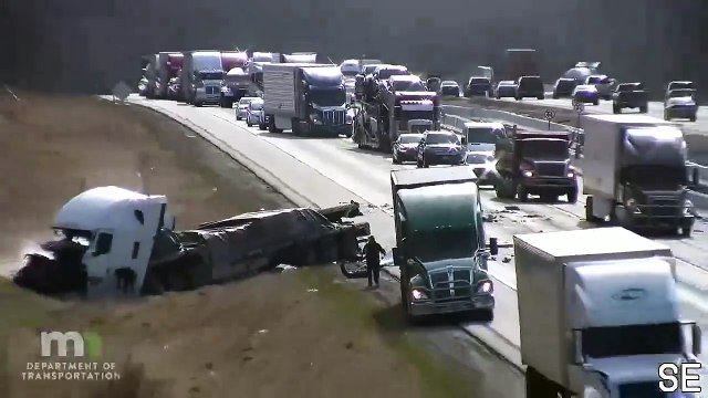 Big rig goes wrong (caught on camera) | Police Body Cam | USA Police