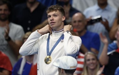 Léon Marchand et Simone Biles : les deux stars des JO prennent la pose ensemble