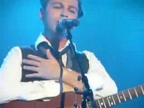 Christophe Maé Va voir ailleurs ANGERS (partie2)