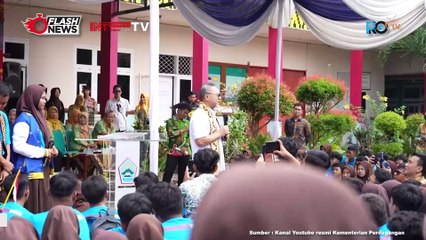 Zulkifli Hasan Sosialisasi Kecintaan Produk Dalam Negeri kepada Para Pelajar di Lampung