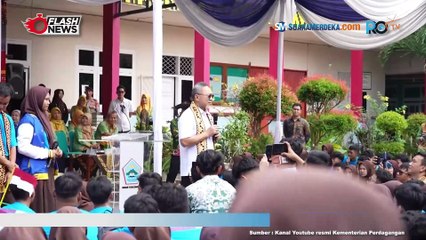 Zulkifli Hasan Sosialisasi Kecintaan Produk Dalam Negeri Kepada Para Pelajar di Lampung