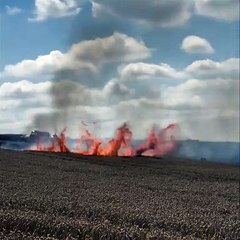 Hampshire Fire & Rescue Service footage of Medstead farm fire