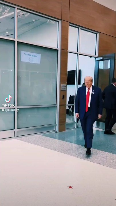 MAINTENANT — Le président Trump vient de voter lors des élections primaires dans le sud de la Floride : « Nous avons quelques mois intéressants devant nous. »