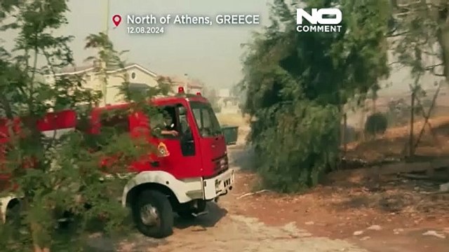 شعله‌های آتش در حومه آتن زبانه می‌کشد؛ یونان از اعضای اتحادیه اروپا درخواست کمک کرد