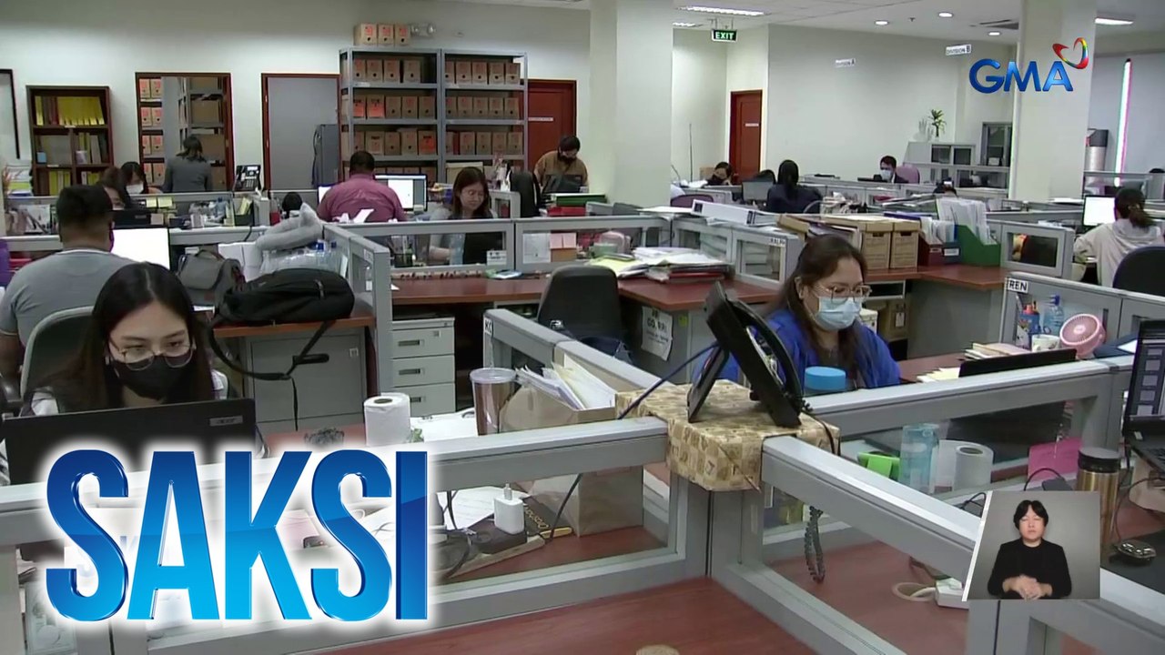 Guidelines para sa unang bugso ng dagdag-sahod para sa gov't employees, inilabas na ng DBM | Saksi