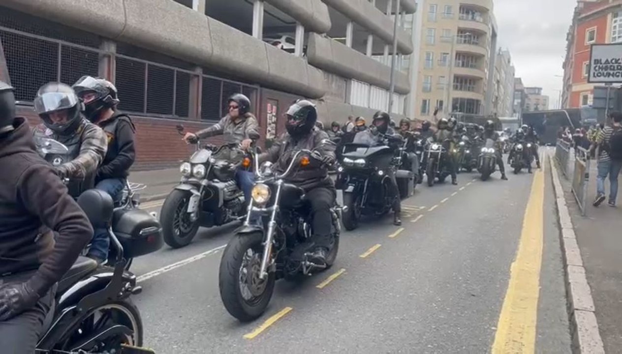 Bikers including Hell's Angels deliver Motorhead legend's ashes to Nottingham's Rock City