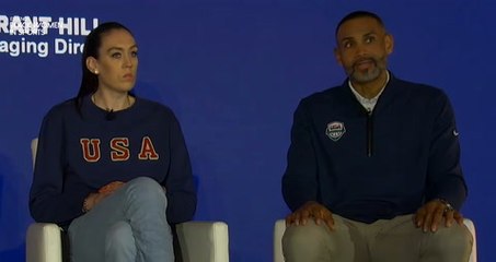 WATCH: Grant Hill Guides Team USA Men’s Basketball To Gold Medal