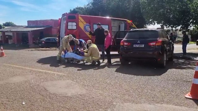 Mulher fica ferida em acidente de trânsito na rua Europa