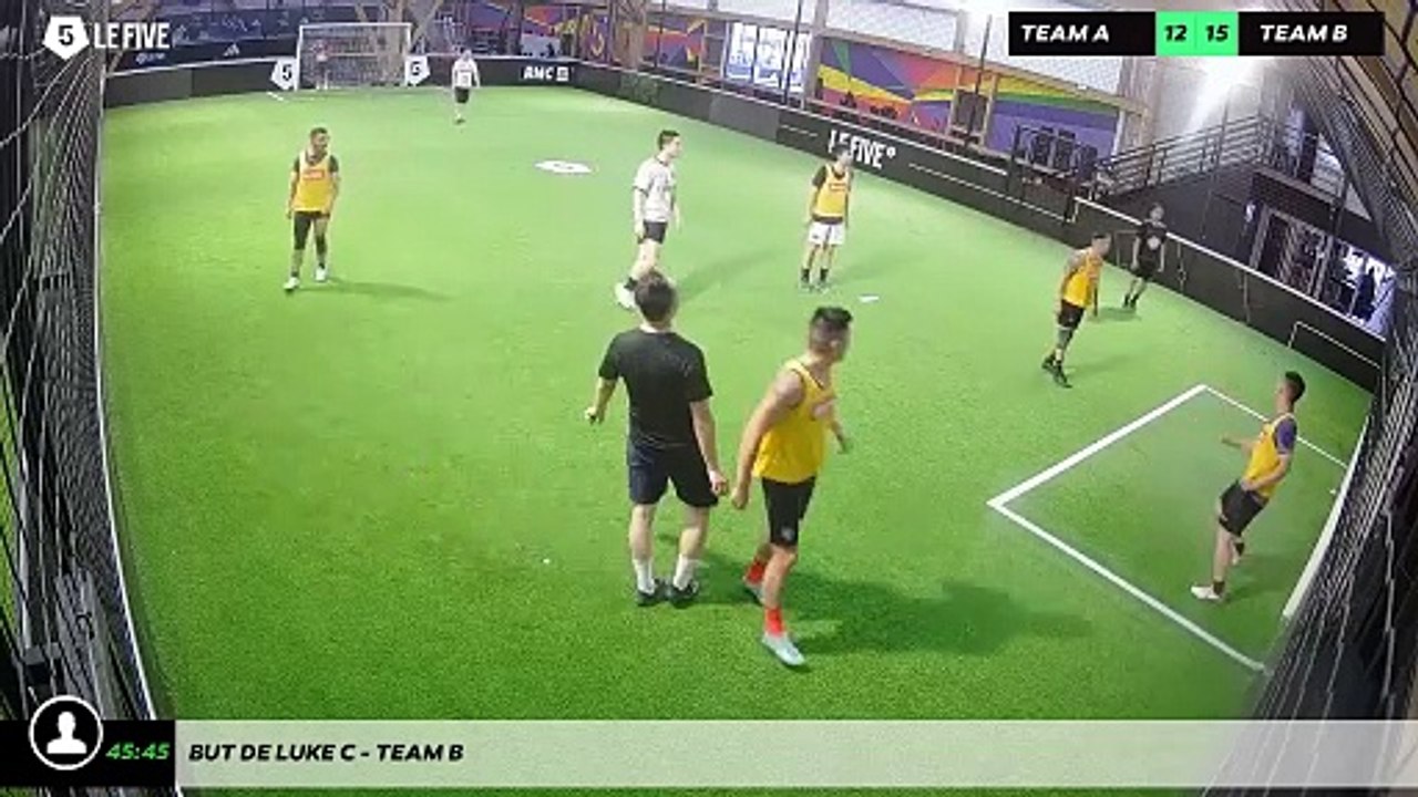 But de Luke C - Team B