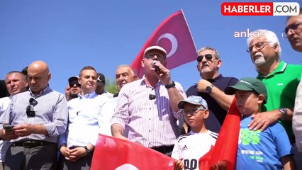 Çiftçiler, ürünlerine maliyetin altında fiyat verilmesine tepki gösterdi