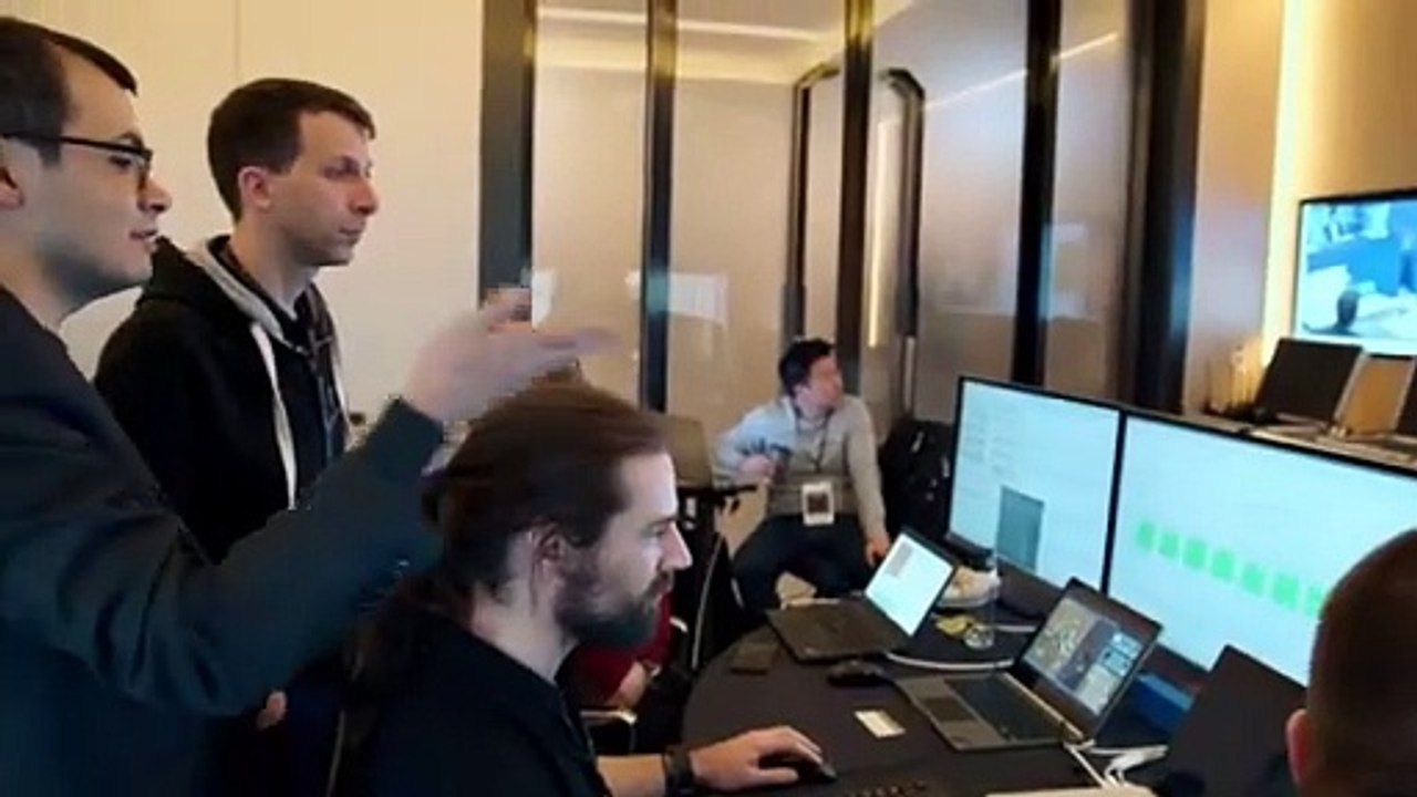 Google Deep Minds New AI Robot & AGI by 2027 !