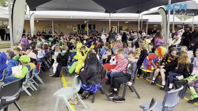 Book Week Parade at Raglan Public School, Bathurst
