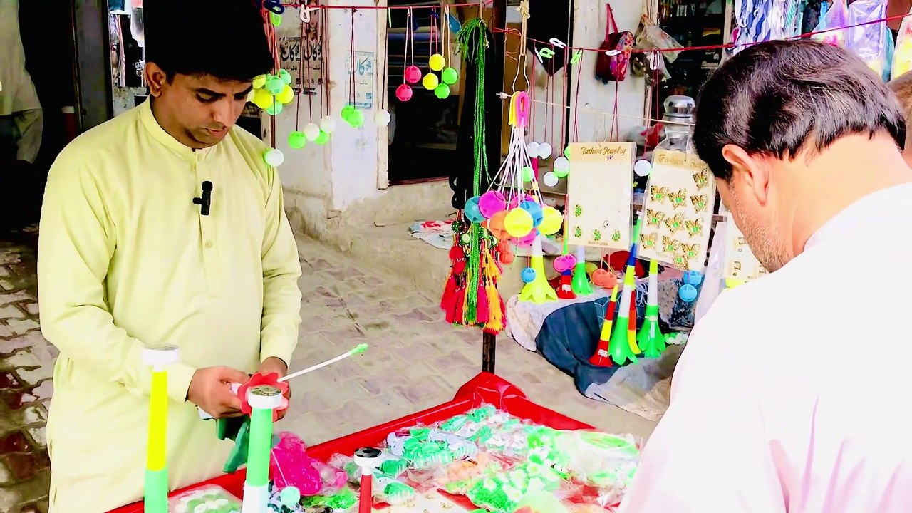 اگست اور مزدور کے بیٹے کی فرمائش14
