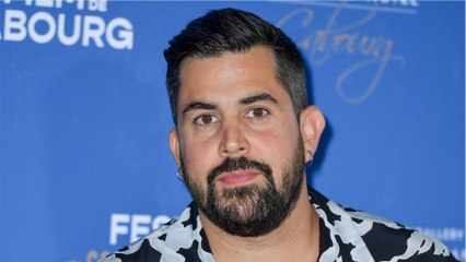 GALA VIDEO - Artus surprend tout le monde… et apparaît la tête rasé !