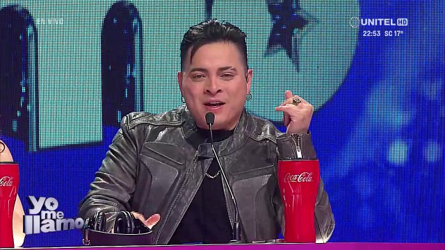 ¿Qué pasó? El momento en que la imitadora de Christina Aguilera se olvidó la letra de su canción en pleno show