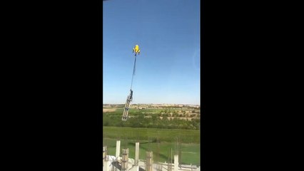 Konya'da yürekleri ağza getiren görüntü! İşçinin canı hiçe sayıldı