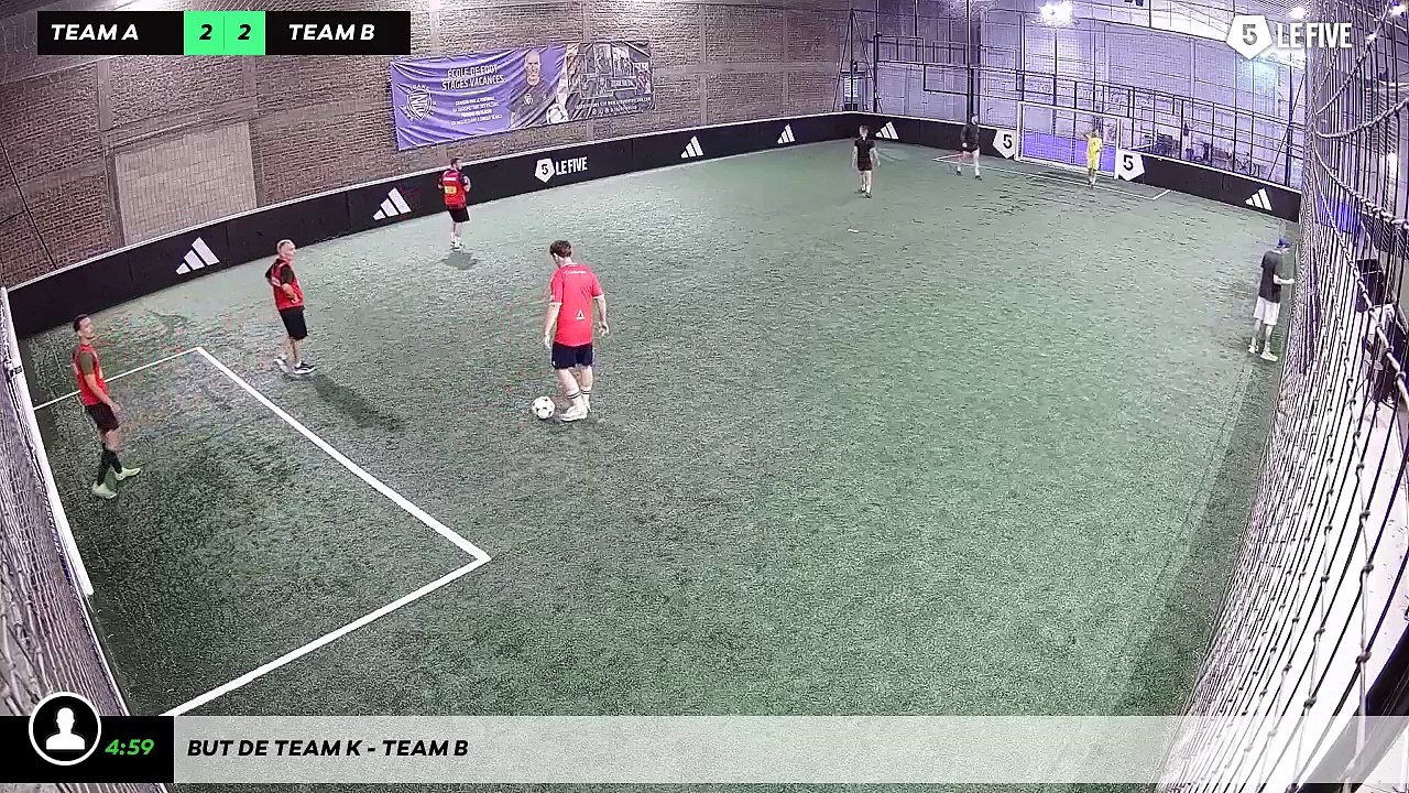 But de Team K - Team B