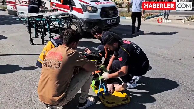 Sağlık görevlisinin işini bırakıp gazeteciyi polise şikayet ettiği kazada yaralanan kadın hayatını kaybetti