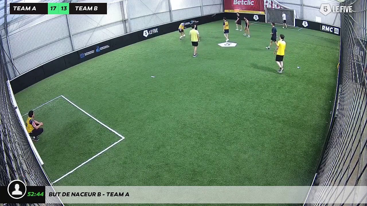 But de Naceur B - Team A