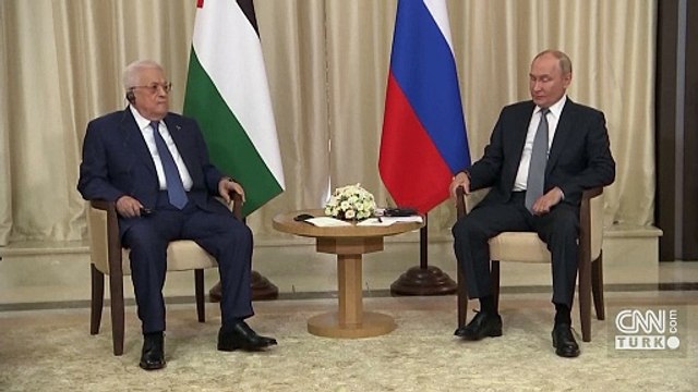 Putin, Filistin Devlet Başkanı Abbas ile bir araya geldi