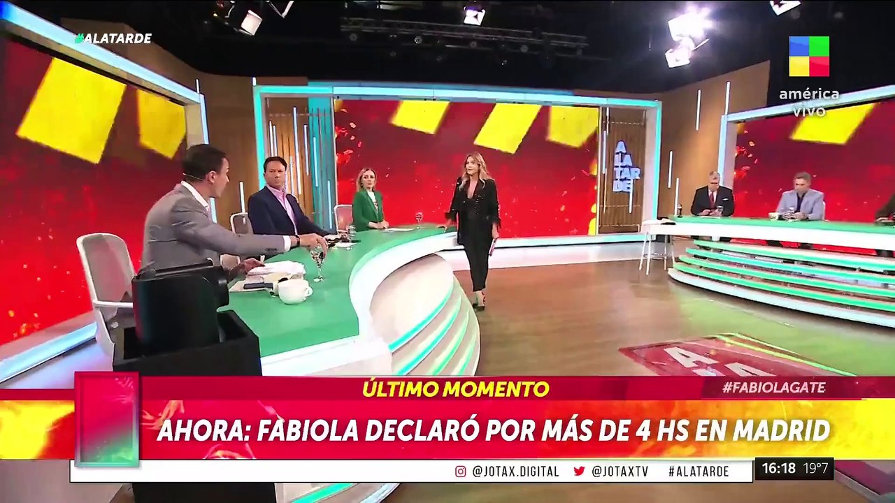 AHORA: FABIOLA YAÑEZ declaró por más de cuatro...