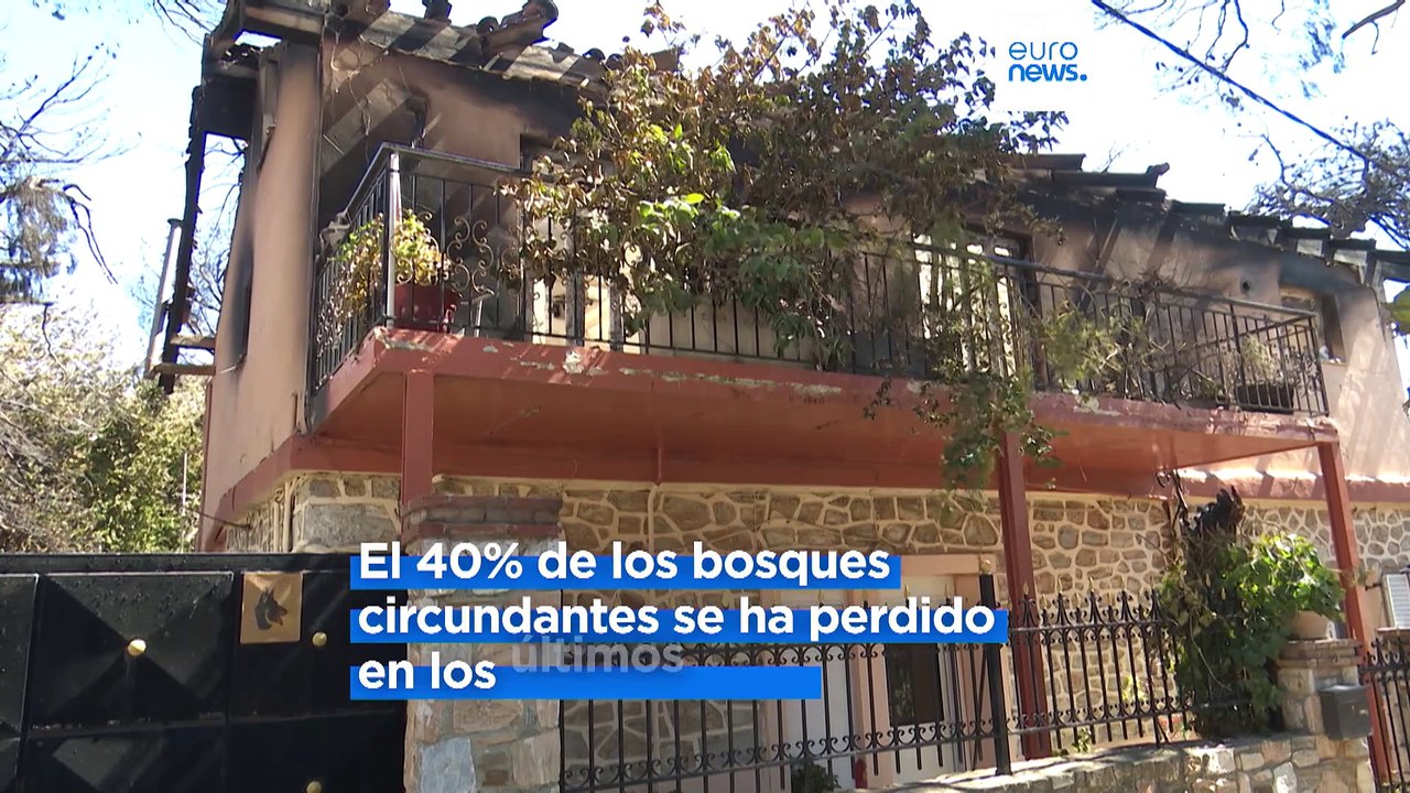 Un incendio amenaza Atenas mientras Grecia registra temperaturas récord