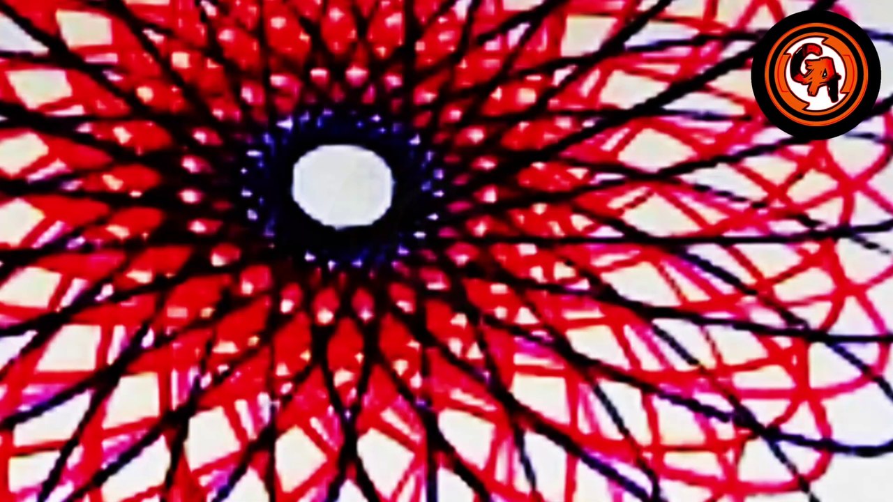 (VIDEO #17) ️️ DIBUJANDO un hermoso diseño geométrico con marcadores de colores y un espirógrafo.