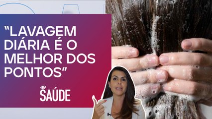 Lavagem diária pode interferir na queda de cabelo? | Dra. Ana Carina
