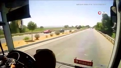 VİDEO | Aydın'da feci kaza! Yolcu otobüsü iş makinesine çarptı