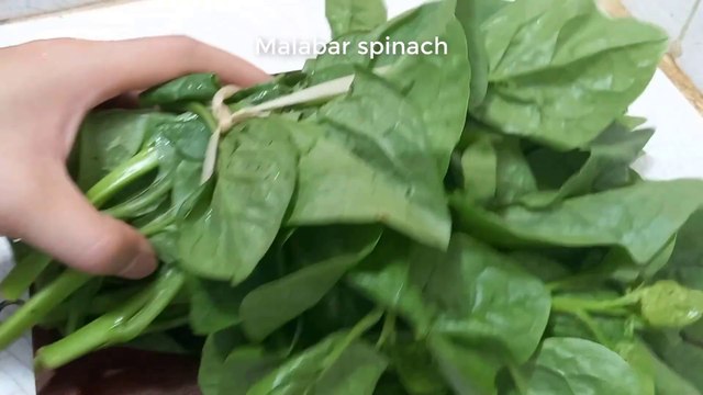 I have never eaten such delicious Malabar spinach! Simple recipe for stir-fried vegetables with garlic!