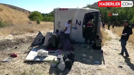 Malatya'da yolcu otobüsü şarampole uçtu: 22 yaralı Şoför uyudu iddiası
