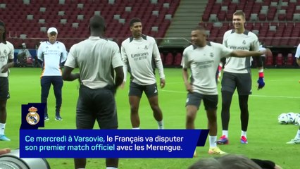 Premier entraînement de veille de match pour Mbappé