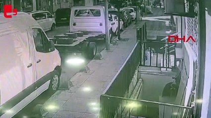 Sokak ortasında taciz kamerada