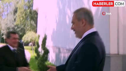 Bakan Fidan, Türkmenistan Dışişleri Bakanı Meredov ile bir araya geldi