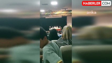 Bursa'da İmam Hatip Ortaokulu Müdürü Öğrencilere Şeriat Uygulaması Yapıyor