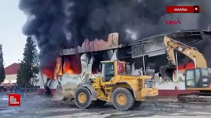 Manisa'da yaş sebze meyve işletmesinde yangın