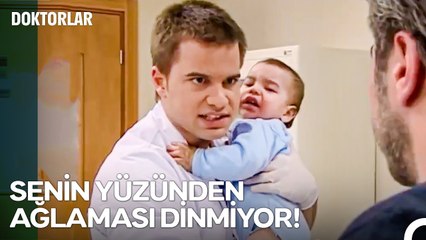 Bebeğin Tam Anlamıyla Bağımlı Olmuş! - Doktorlar