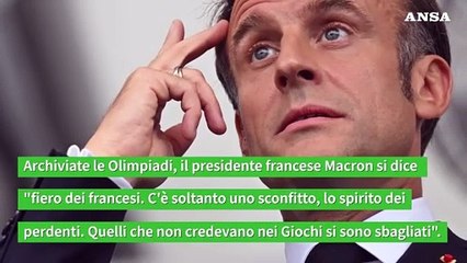 Descargar video: Parigi saluta i Giochi. Macron: 